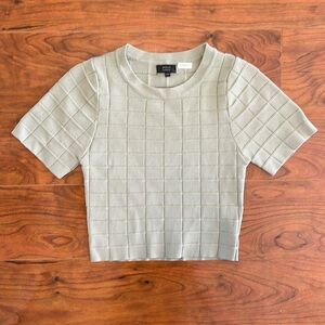 NWOT Debut Sage Green Short Sleeve Cropped Tee Shirt Top